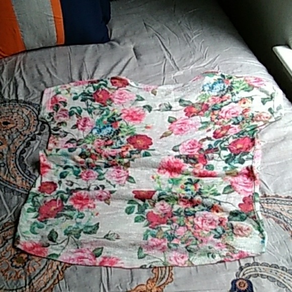 Shirt - Picture 2 of 2